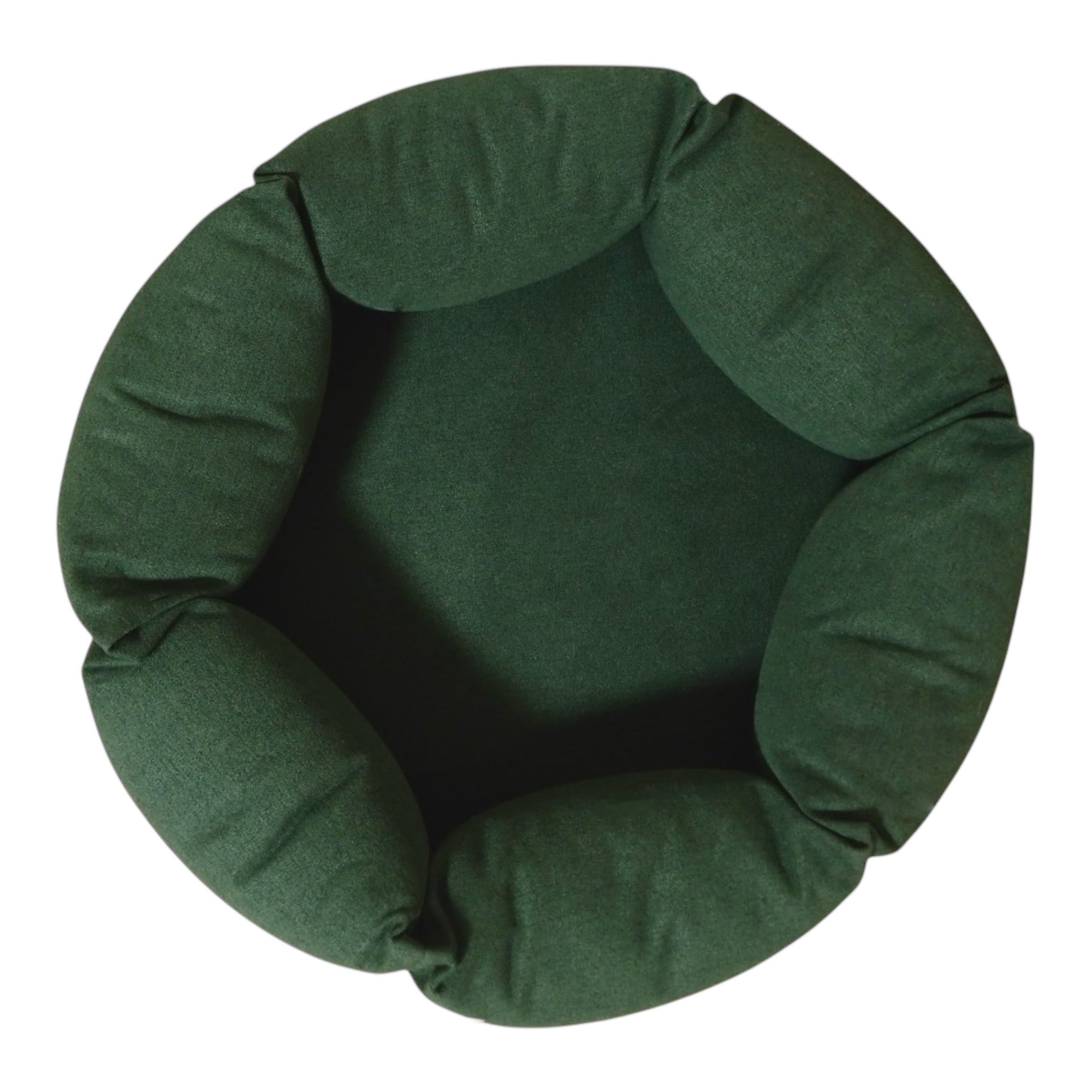 The Nest - Hundebett Kieferngrün